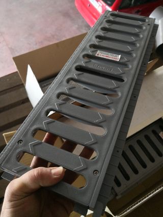 Lote rejillas c/Marco 17x52cm 24x52cm.