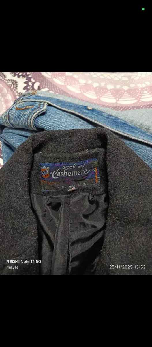 Abrigo tres cuartos negro