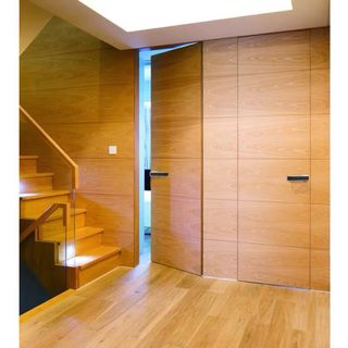 Puertas madera suelo a techo