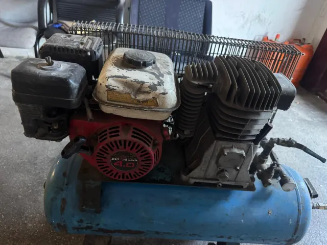 Generadores y compresor de aire