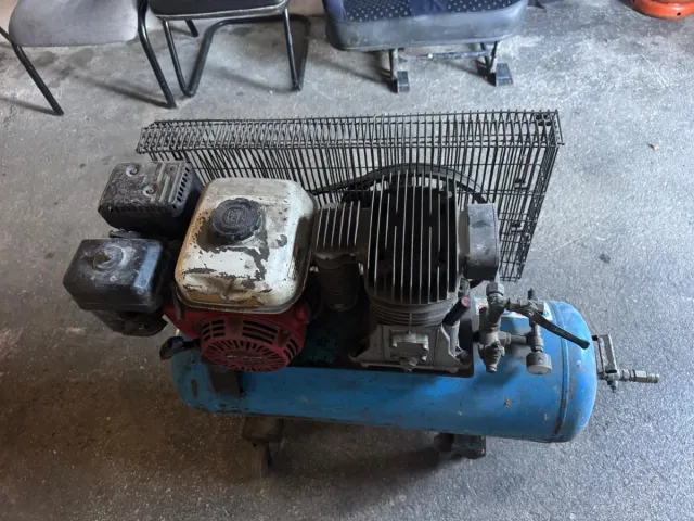 Generadores y compresor de aire