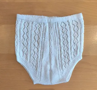 Braguitas de perlé hechas a mano