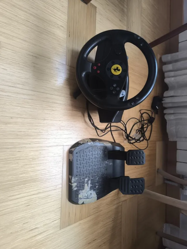 Volante Thrustmaster Ferrari GT Experience PS3/PC