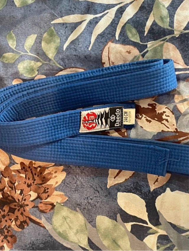 Cinturón azul Taekwondo Daedo 240 cm