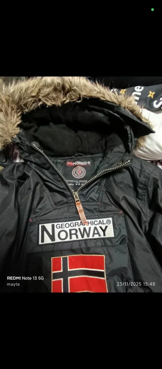 Abrigo Canguro Norway Negro