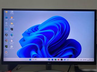 Monitor LG 27” 4K con caja