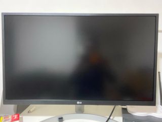 Monitor LG 27” 4K con caja