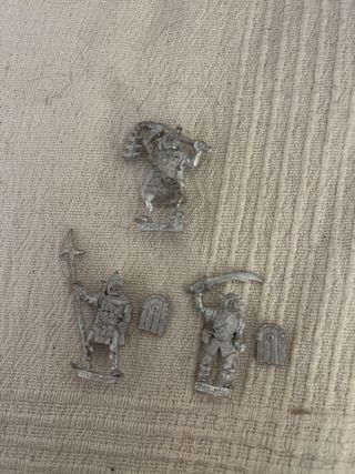 Oldhammer Orcs Guerreros 3 Miniaturas Metal