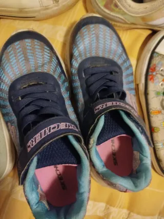Lote Zapatos Niños Skechers Converse