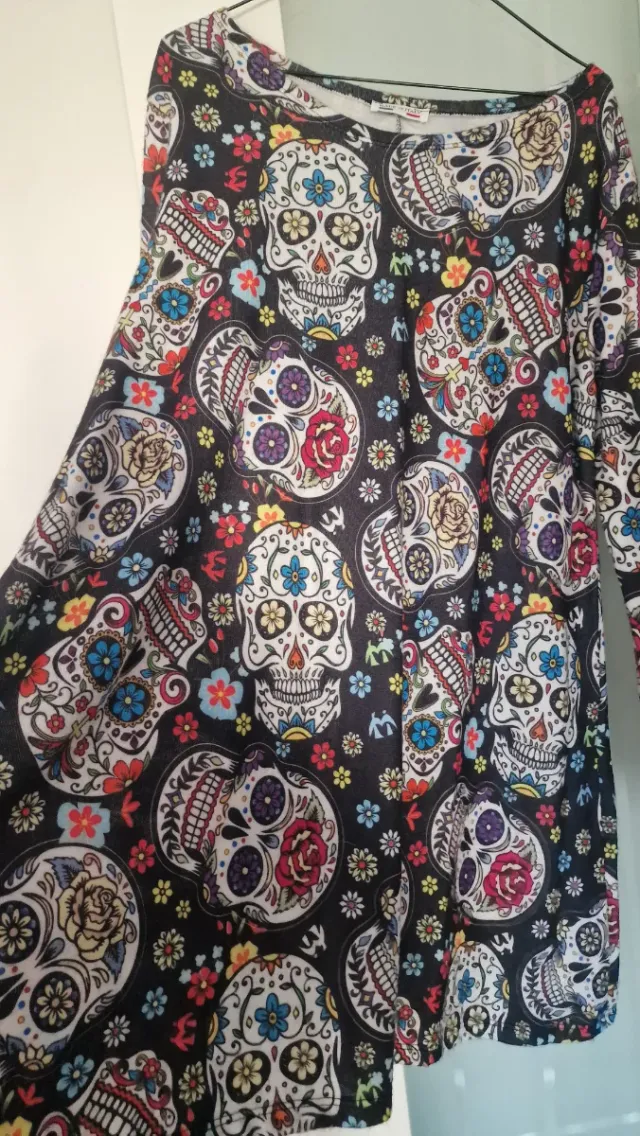 Vestido calaveras multicolor
