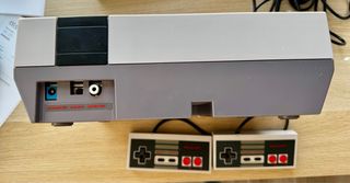 Consola Nintendo NES Beige/Gris