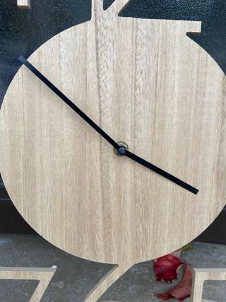 Reloj de Madera Decorativo