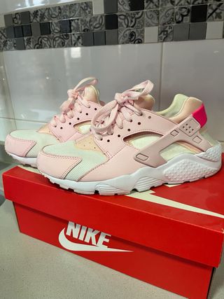 Nike Huarache Rosa y Blanco