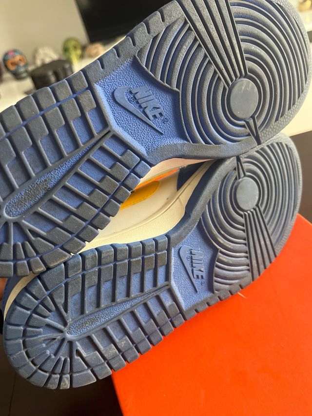 Nike Dunk Low Azul y Amarillo