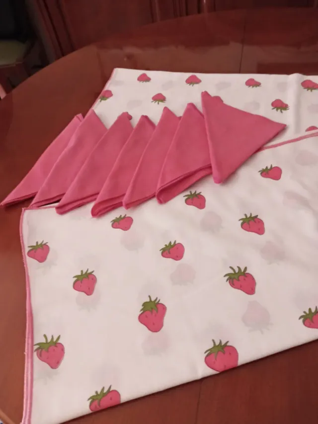 Mantelería 12 servicios + 12 servilletas