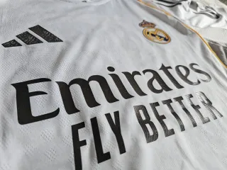 Camiseta Real Madrid 25-26 versión jugador.Mbappé