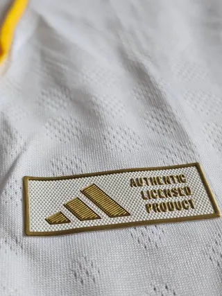 Camiseta Real Madrid 25-26 versión jugador.Mbappé