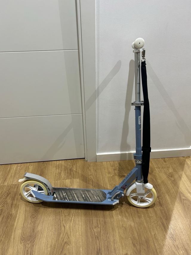 Patinete Decathlon azul