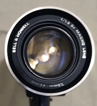 Cámara de vídeo Bell & Howell 1218