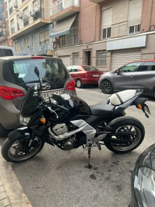 Kawasaki Z750 A2 (8500km)