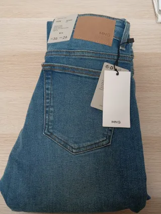 Pantalón vaquero Mango JUDE Skinny Fit Talla S