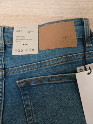 Pantalón vaquero Mango JUDE Skinny Fit Talla S