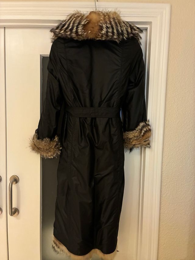 Abrigo de piel largo