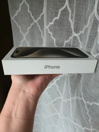 Scatola Apple iPhone 15 Pro Max