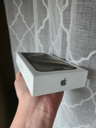 Scatola Apple iPhone 15 Pro Max