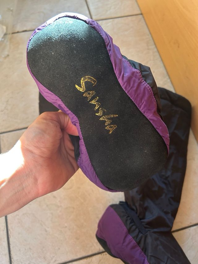 Botas calentamiento danza Sansha Negras y Moradas