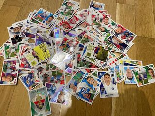 Cromos de fútbol Panini 25-26