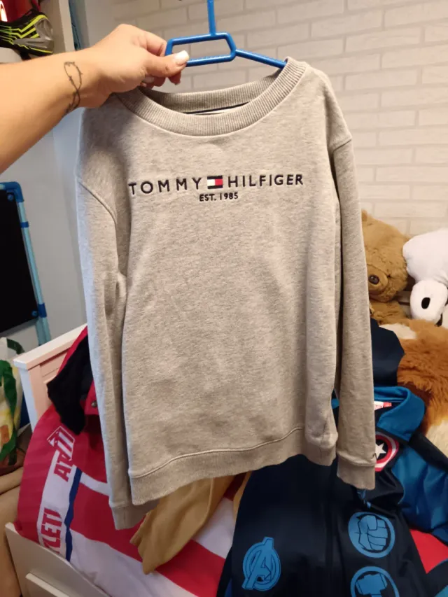 Sudadera Tommy Hilfiger niño gris Camiseta Tommy