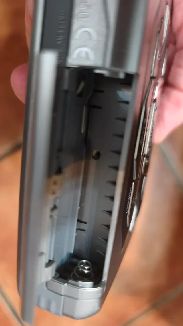 Walkman Sony FM/AM Radio Cassette WM-FX491