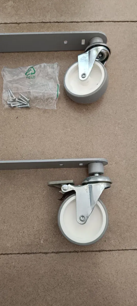 Set ruedas para estanterías 4 unidades