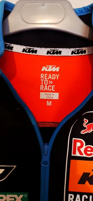 SUDADERA(OFICIAL) KTM RED BULL MOD(Racig Team Zip)