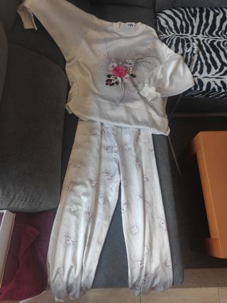 Pijama completo estampado floral