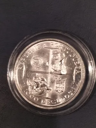 Moneta da 1000 escudos portoghese argento 1998