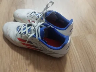 Zapatillas Adidas Fútbol Sala No hago envíos
