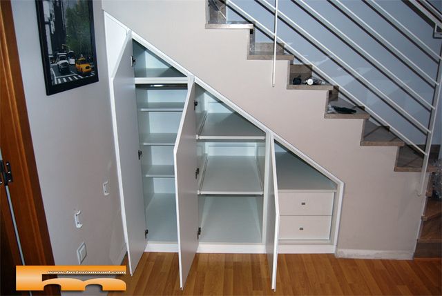 Servicio profesional de carpintería a domicilio.