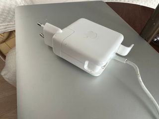 MacBook Pro 13 2016 i5 8GB 128GB