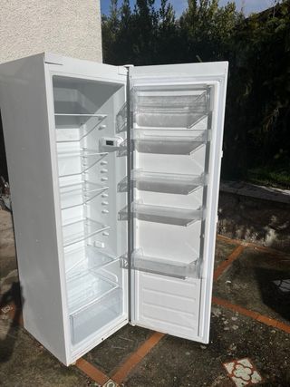 Frigorífico INDESIT blanco 180cm