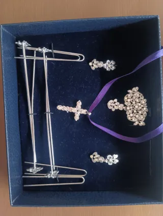 Aderezo y peinetas plata niña