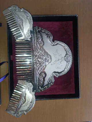 Aderezo y peinetas plata niña