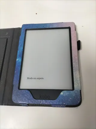 Kobo Nia 8GB con custodia e scatola