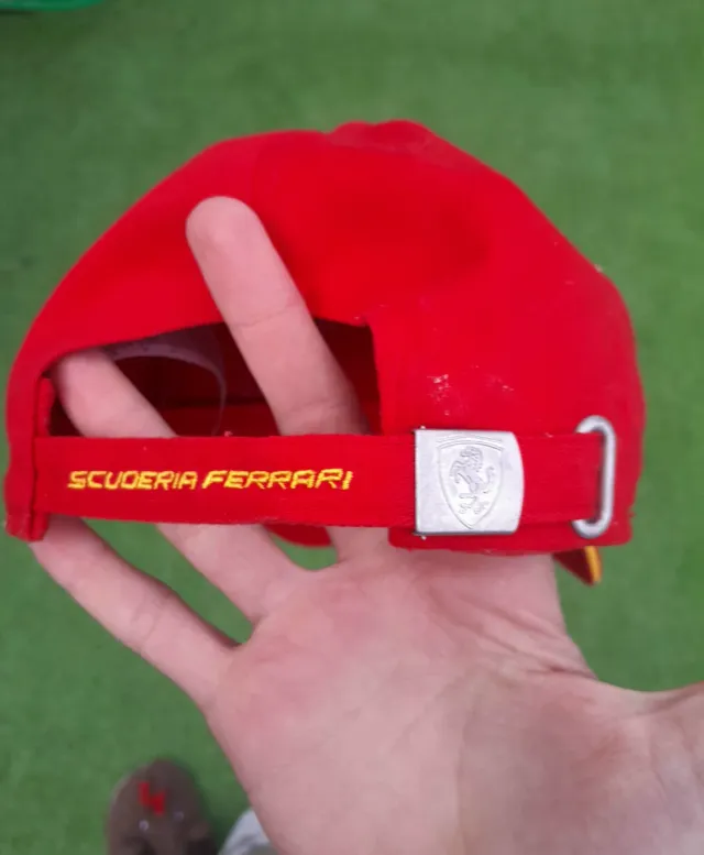 Gorra Ferrari Roja Scuderia SF