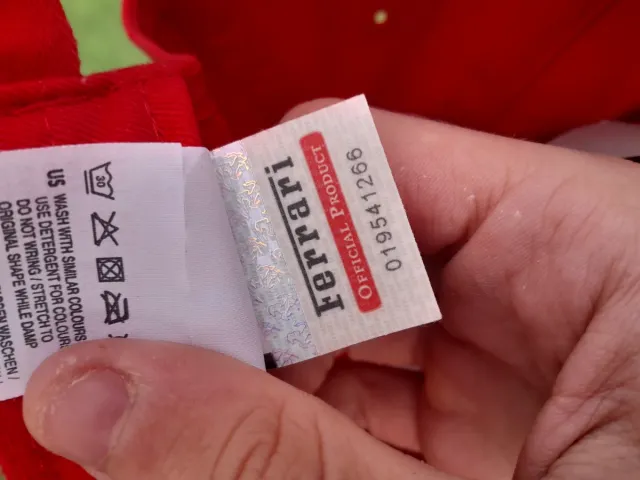 Gorra Ferrari Roja Scuderia SF