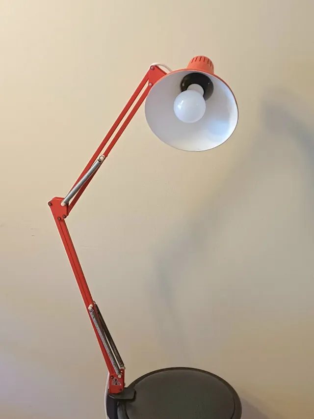 Lámpara flexo vintage retro metal y plástico