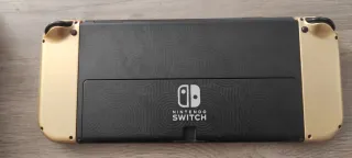 Nintendo Switch OLED Edición Zelda Dorada