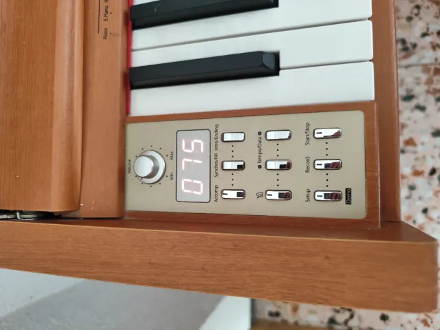 Piano Digital Pianova