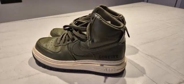Nike Air Force 1 High GORE-TEX Verde Militar